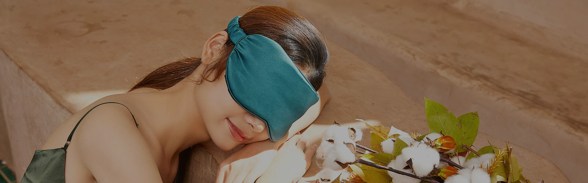 Smart Heating Eyeshade (Silk)